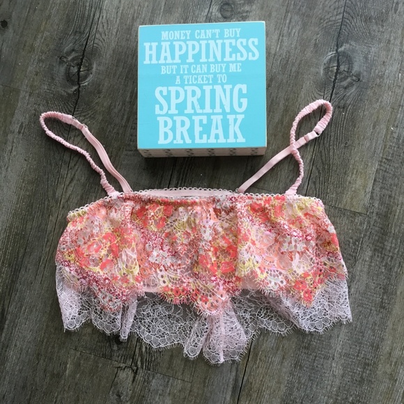Victoria's Secret Other - 2/$25❤️ Victoria's Secret Crochet Lace Flutter Bra